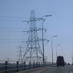 Redbridge, UK: pylon near the A406 [Picture by Flash Wilson]
