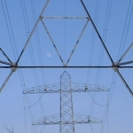 Chingford, UK: Pylon viewed through pylon ZBH8 in carpark of Sainsbury's, Low Hall [Picture by Flash Wilson]