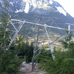 Canada: Building 500kV towers with a helicopter - north of Vancouver, BC [Picture by Ian Kozicky]